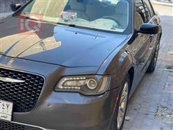 کرایسلەر 300